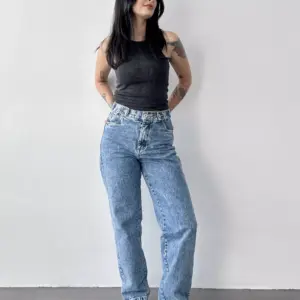 PANTALONES ADAPT // jeans tradicionales